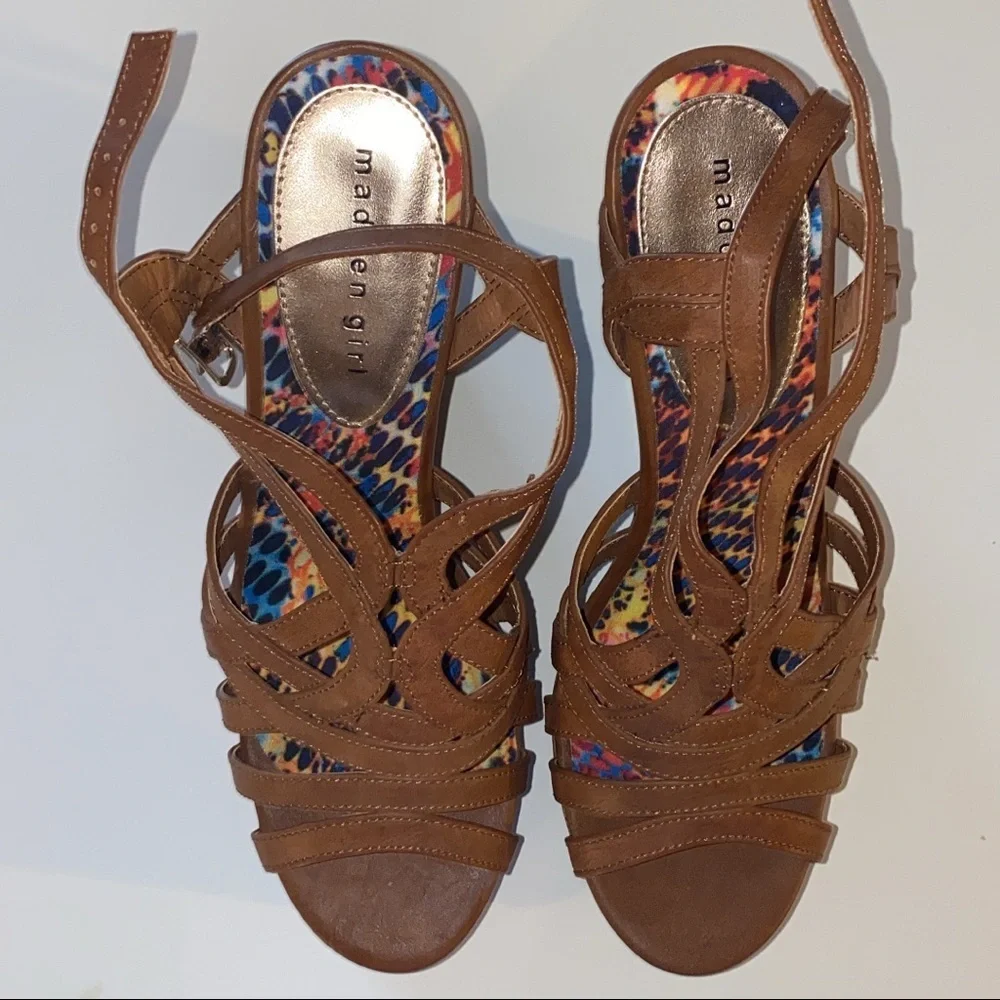 Madden Girl Strappy Wedge Sandals 9M